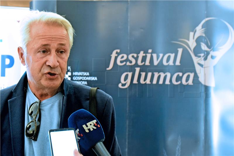 U Vukovaru svečano otvoren 27. Festival glumca