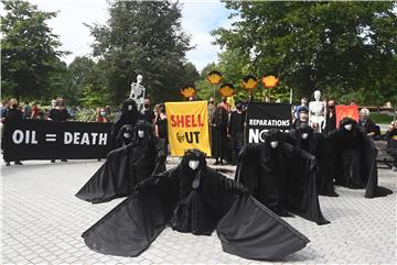 BRITAIN PROTEST CLIMATE