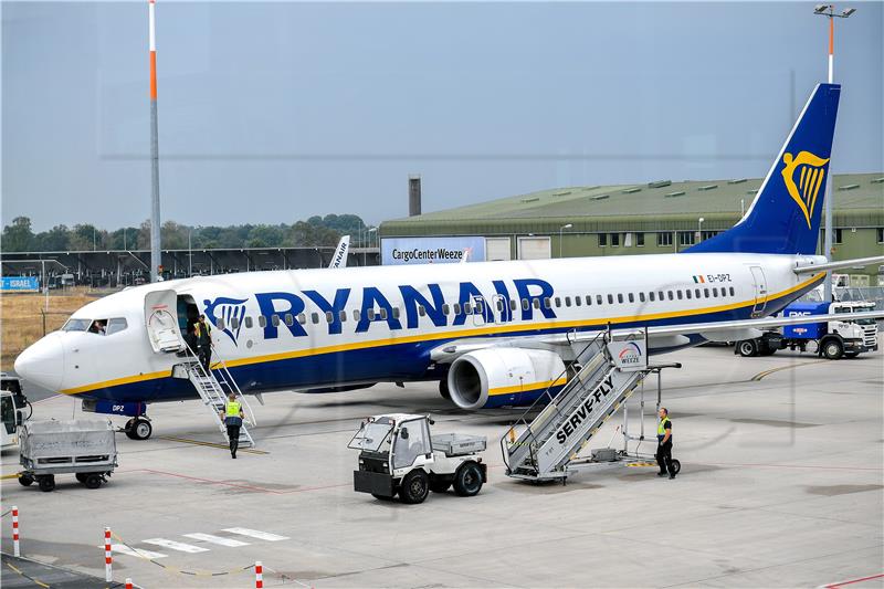 Ryanair smanjuje prijevozničke kapacitete zbog drugog vala pandemije