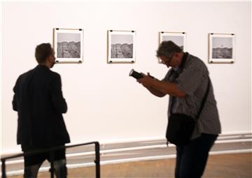 HDLU: Otvorena izložba fotografija Fedora Vučemilovića