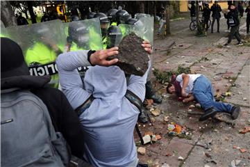 COLOMBIA PROTEST POLICE KILLING