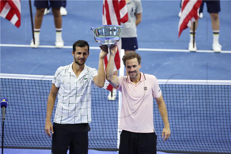 Croatia's Pavic and Brazil's Soares win U.S. Open men's doubles title