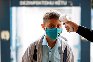 KOSOVO PANDEMIC CORONAVIRUS SCHOOLS REOPENING