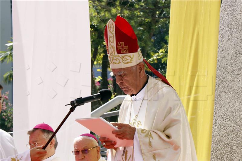 Biskup Palić preuzeo dužnost mostarskog biskupa, pozvao na zajedništvo