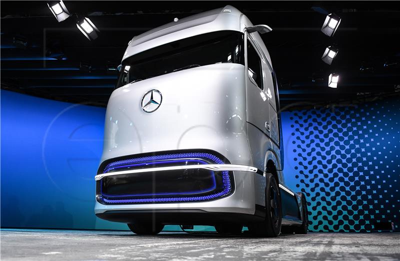 GERMANY BUSINESS AUTOMOTIVE DAIMLER