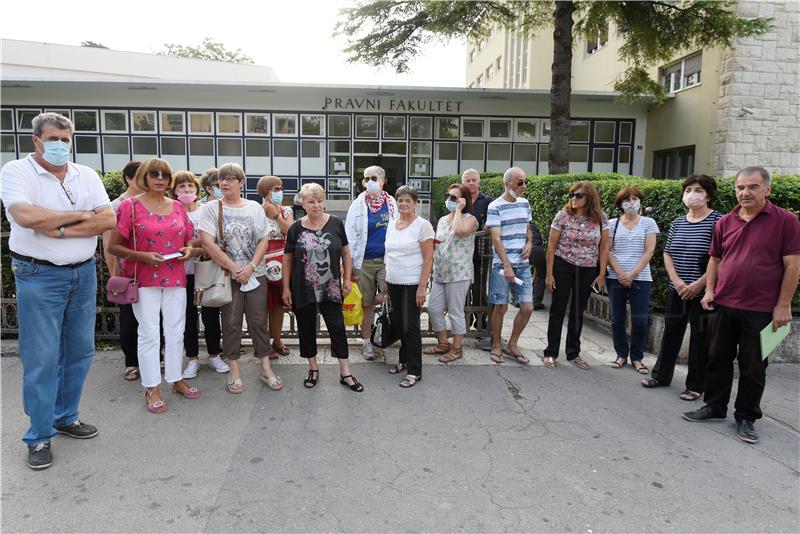 Konferencija za medije Vjerovnika, radnika hotela Marjan u Splitu