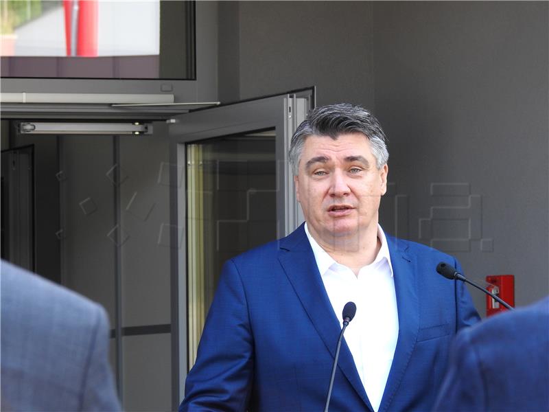 Milanovic says will talk with reps of BiH constituent peoples