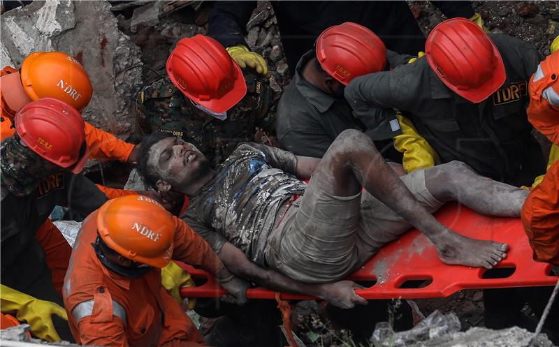 INDIA BUILDING COLLAPSE