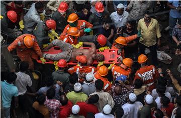 INDIA BUILDING COLLAPSE