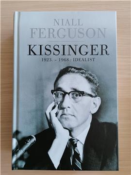 Objavljena biografija "Kissinger 1923.-1968: Idealist" Nialla Fergusona