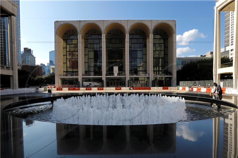 USA METROPOLITAN OPERA CANCELLED 2020-21