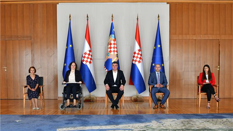 Milanović razgovarao s pravobraniteljicom za osobe s invaliditetom Ankom Slonjšak