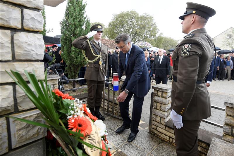 Premijer Plenković sudjelovao na komemoraciji u Varivodama