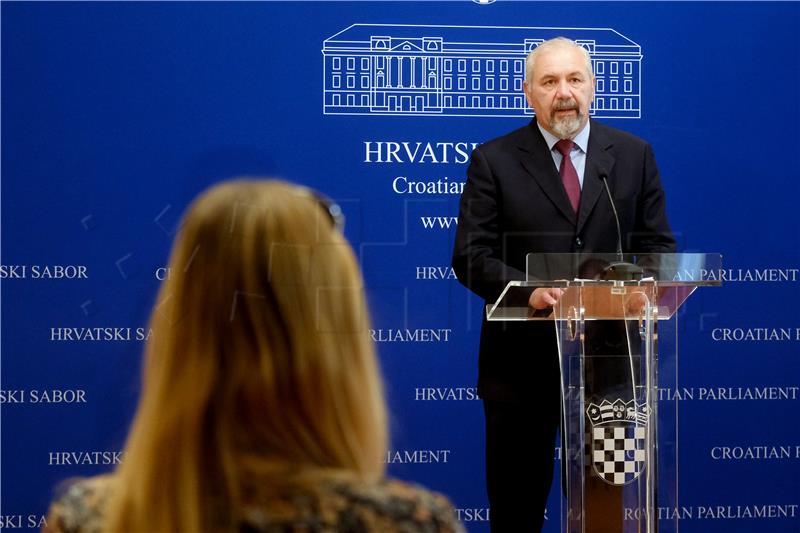 Konferencija za medije Saborskog Kluba zastupnika HSS-a i HSU-a