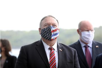 Pompeo se upisao u Zlatnu knjigu