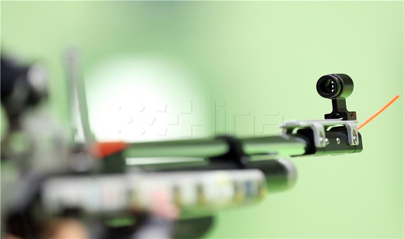 Adapted air rifles for blind and visually impaired presented in Zagreb