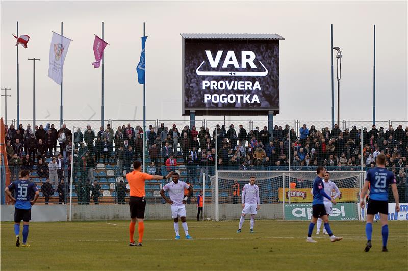 VAR  premijerno  na utakmici u BiH,  nakon pola godine i gledatelji na stadionu