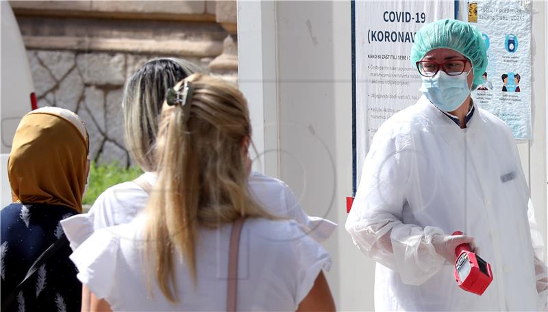 Bosnia and Herzegovina reports 387 new coronavirus infections, 13 deaths