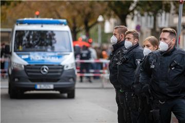 Rally against vegan chef Attila Hildmann in Berlin