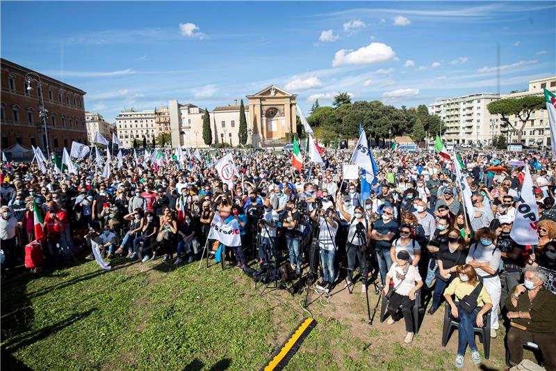 ITALY PROTEST CORONAVIRUS