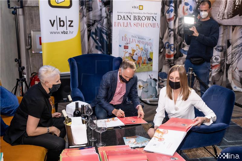 Dan Brown u Zagrebu predstavio svoju "Divlju simfoniju"