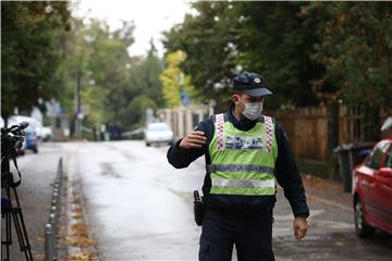 MUP: U policajca pred vladom pucao 22-godišnjak