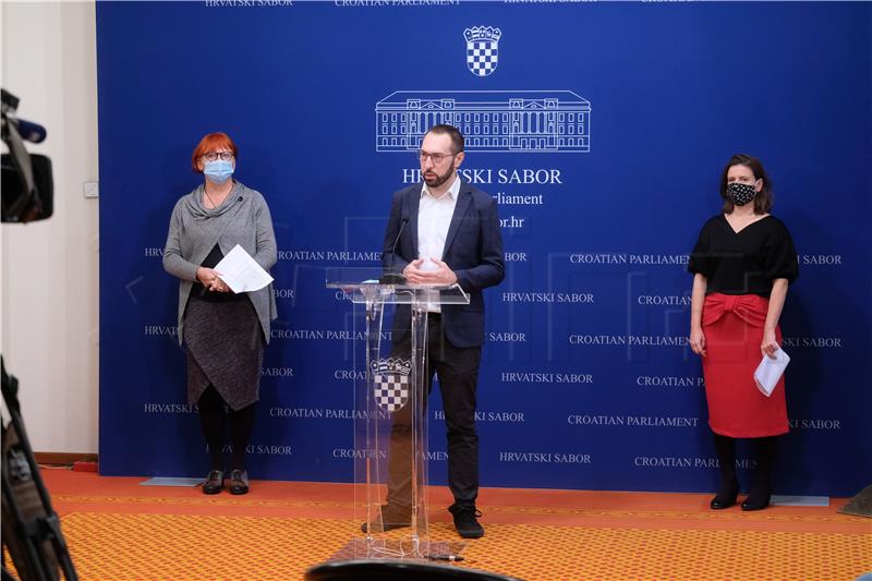 Konferencija za medije Kluba zastupnika zeleno-lijevog bloka