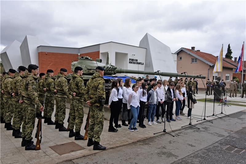  29. obljetnica smrti general-bojnika Blage Zadre - Trpinjska cesta