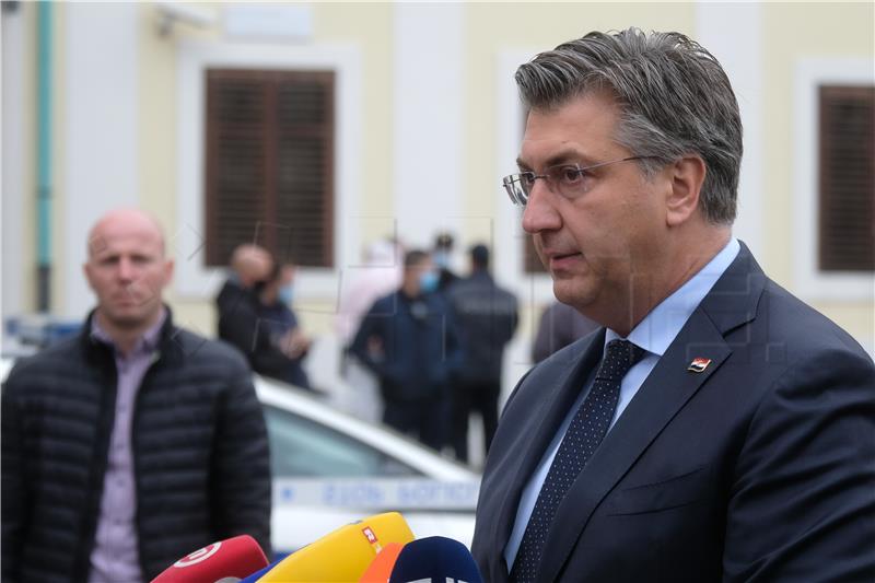 Plenkovic condemns approval and downplaying of attack on Government House