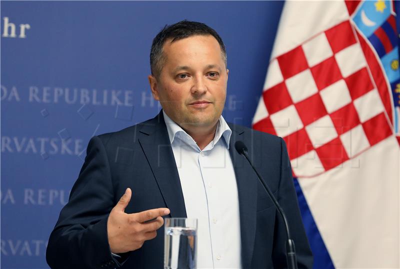 Epidemiologist concerned about Croatian healthcare system becoming overloaded