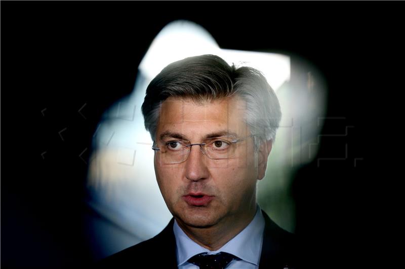 Plenković: Milanovićevo ponašanje je bizarno