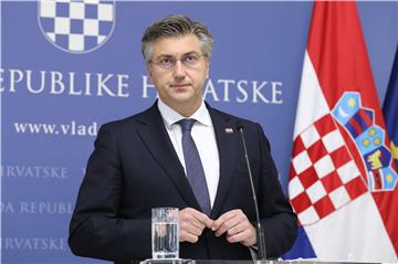 Konferencija za medije Andreja Plenkovića i Josipa Aladrovića