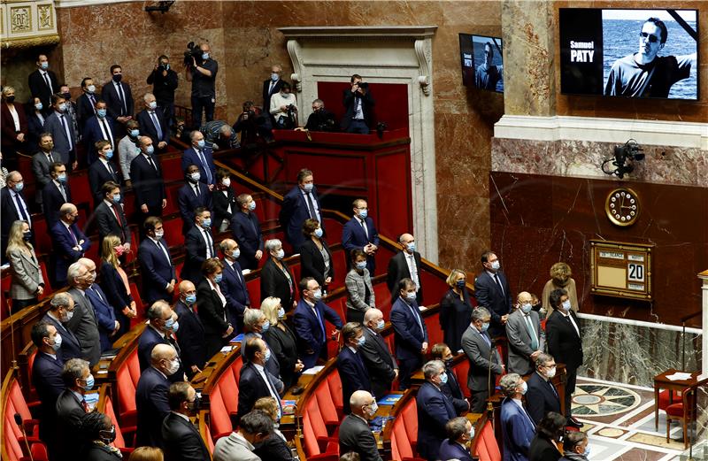 FRANCE PARLIAMENT PATY TRIBUTE