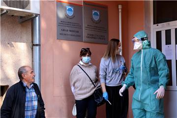 U Mostaru broj zaraženih u odnosu na broj stanovnika tri puta veći nego u Hrvatskoj