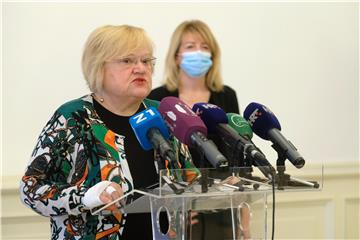 Konferencija za medije Anke Mrak-Taritaš