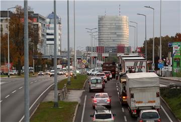 Prosvjed prijevoznika jutros paralizirao zagrebačke prometnice