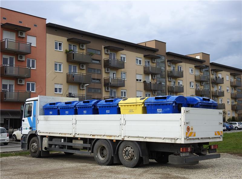 Varaždin: Postavljanje dodatnih spremnika za otpad