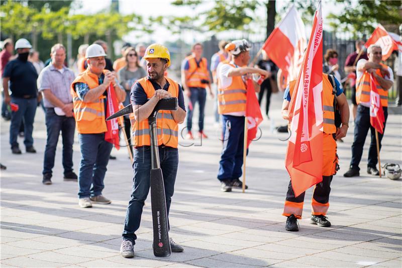 EK predlaže okvir za određivanje minimalnih plaća