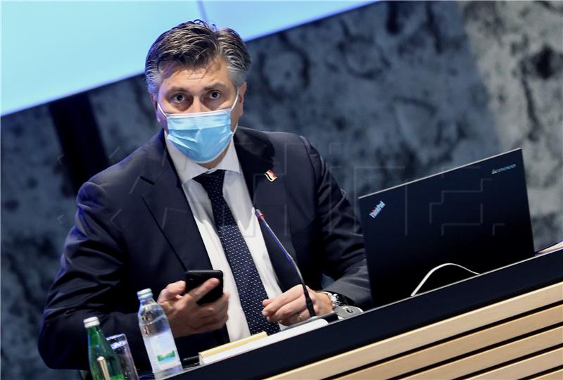 Plenković: Imamo naznaka da su mjere počele djelovati