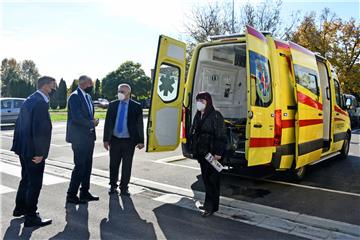 Župan Galić predao nova vozila Hitne pomoći Zavodu za Hitnu medicinu