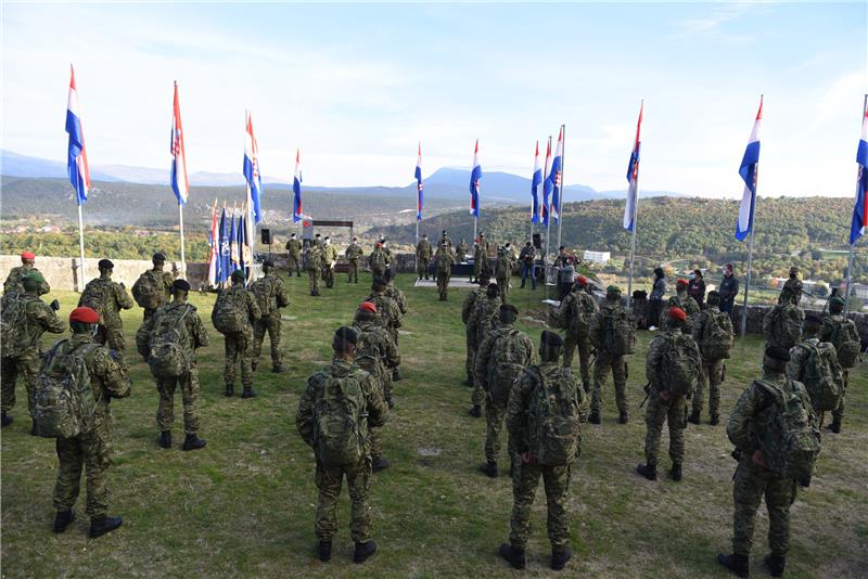 Uručene diplome polaznicima obuke za razvoj vođa