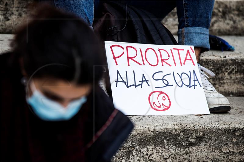 ITALY CORONAVIRUS PANDEMIC PROTEST