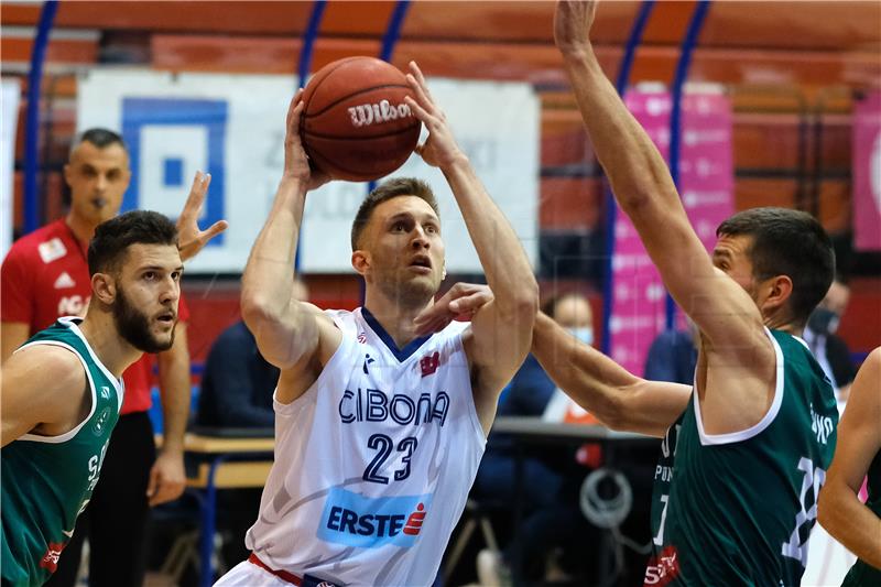 Utakmica 8. kola prvenstva Hrvatske za košarkaše Cibona - Sonik Puntamika