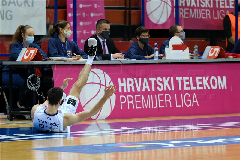 Utakmica 8. kola prvenstva Hrvatske za košarkaše Cibona - Sonik Puntamika