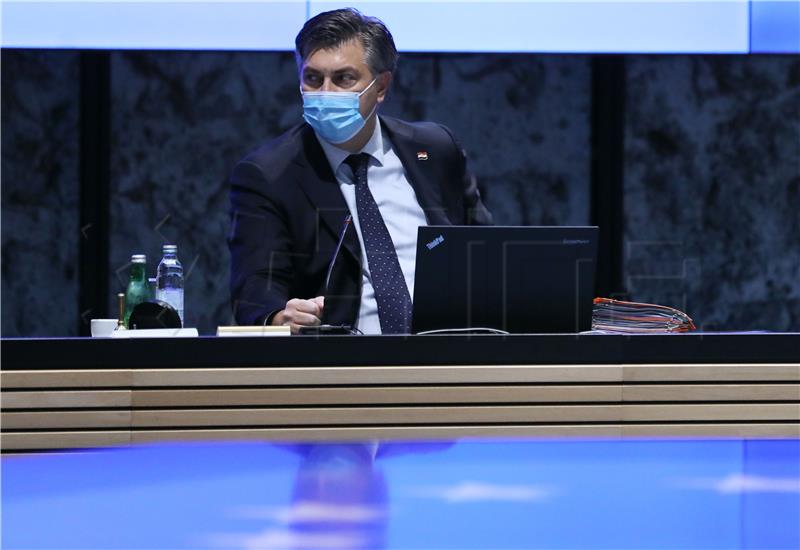 Plenković: Učinit ćemo sve da borba s epidemijom i dalje bude snažna