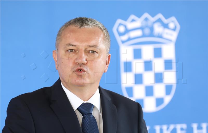 Horvat: S organiziranom obnovom počet ćemo u rano proljeće