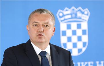 Horvat: S organiziranom obnovom počet ćemo u rano proljeće