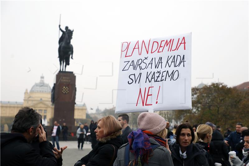 Zagreb: Prosvjed protiv uvođenja epidemioloških mjera