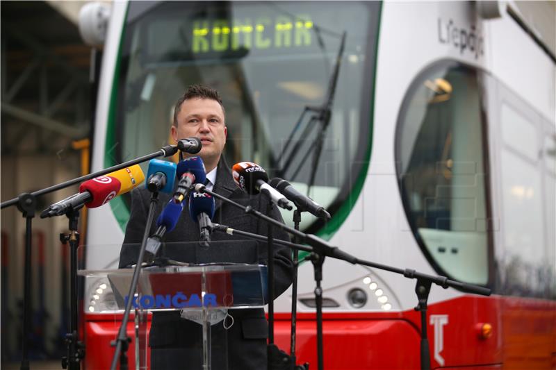 Predstavljanje Končarevog niskopodnog električnog tramvaja