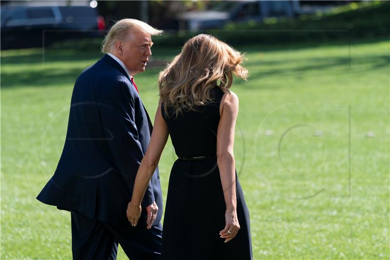 Melania Trump još nije obavila telefonski razgovor s Jill Biden